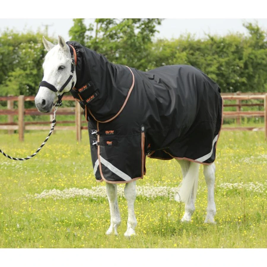 Premier Equine Titan 300g Turnout Rug With Detachable Neck Cover